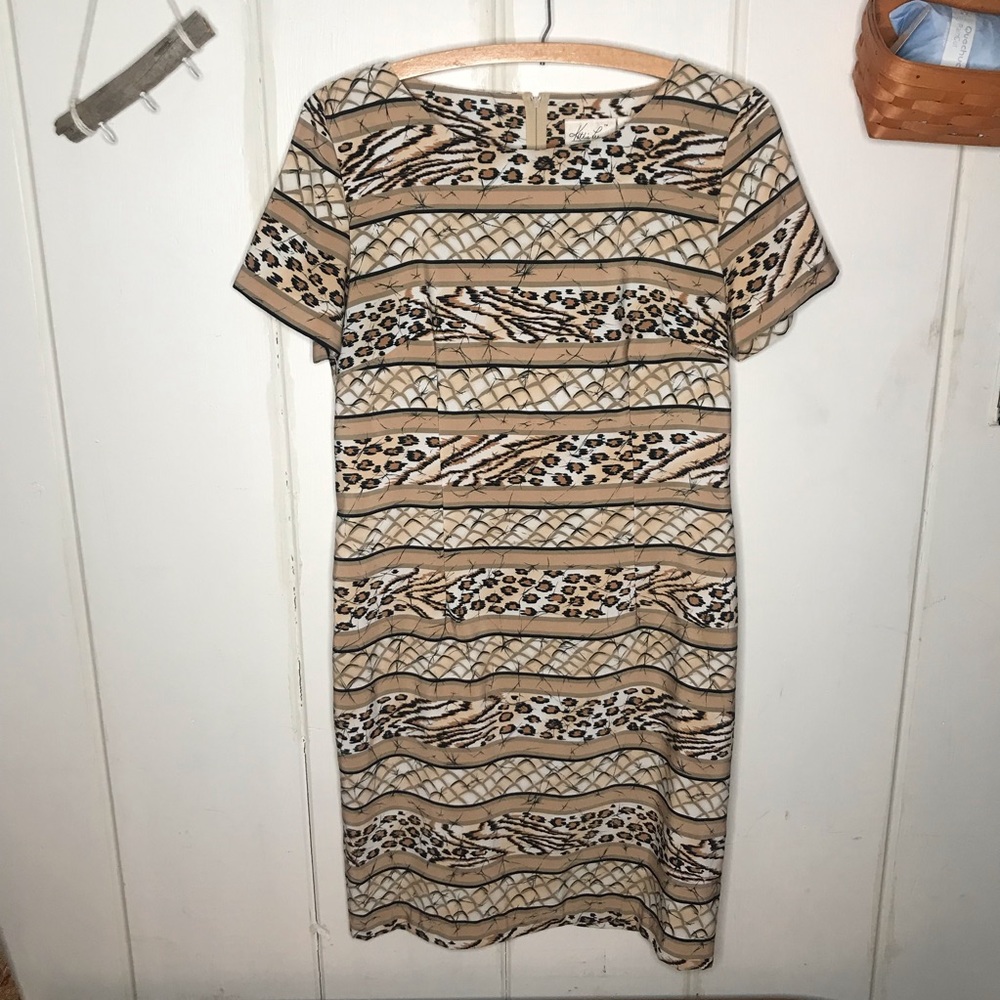 Vintage • sleek animal print midi dress